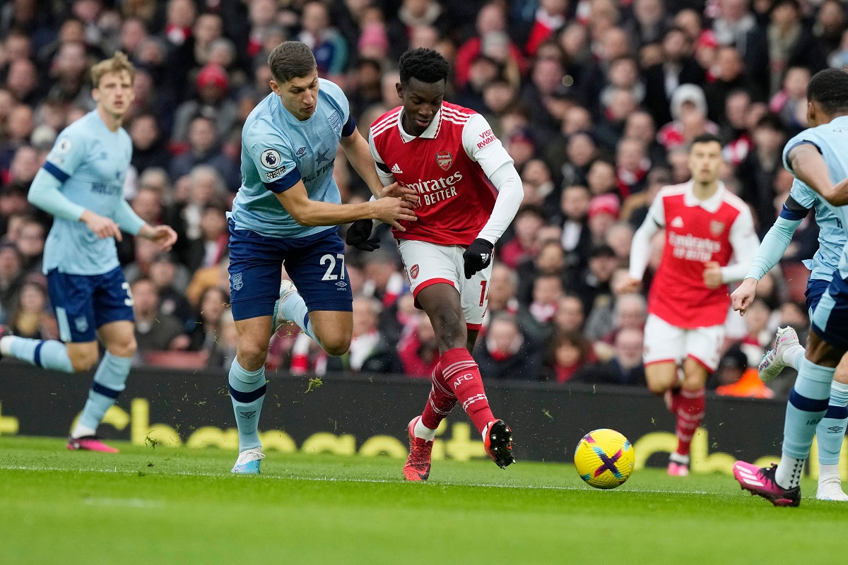 Soi kèo Arsenal vs Brentford